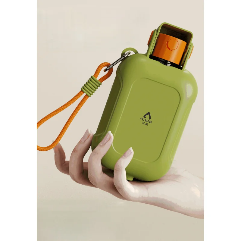 Portable pet cup, large-capacity dual-use feeding and watering cup, dog water cup, outdoor dog water bottle
Portable pet cup, large-capacity dual-use feeding and watering cup, dog water cup, outdoor dog water bottle