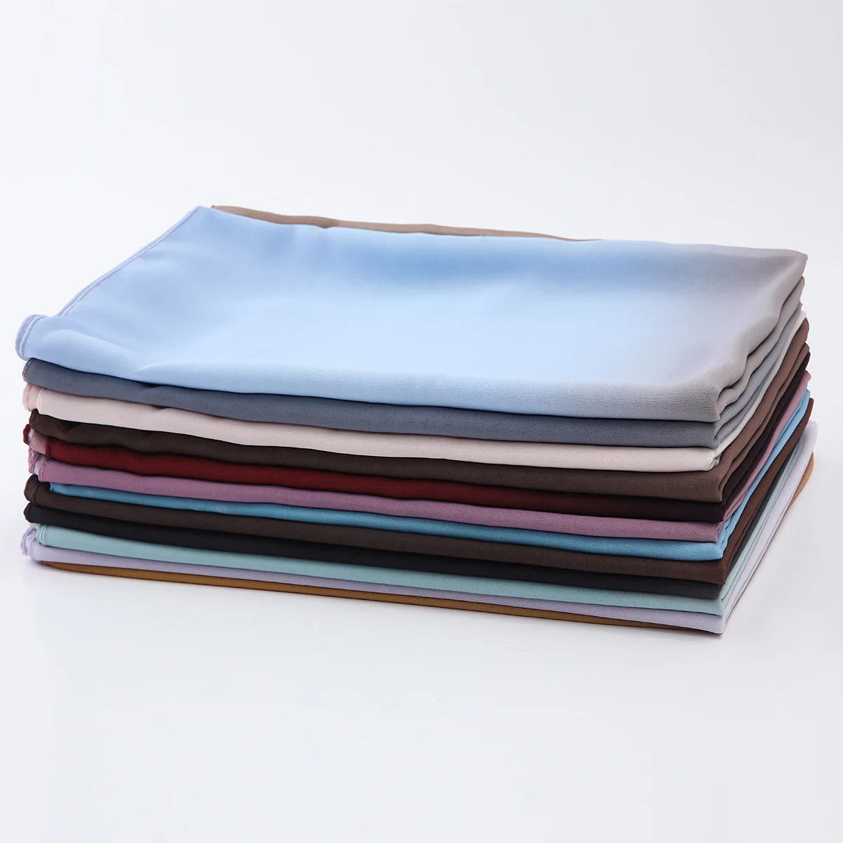 Женский шифоновый шарф с эффектом омбре, градиентный двухцветный платок с пузырьками, дышащий легкий длинный хиджаб в этническом стиле, повязка на голову Mujer
Женский шифоновый шарф с эффектом омбре, градиентный двухцветный платок с пузырьками, дышащий легкий длинный хиджаб в этническом стиле, повязка на голову Mujer