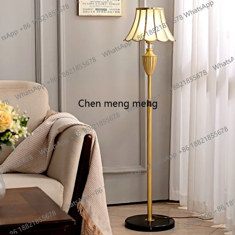European and American Nordic all-copper lamps, modern simple floor lamps, vertical lamps next to living room sofas
European and American Nordic all-copper lamps, modern simple floor lamps, vertical lamps next to living room sofas