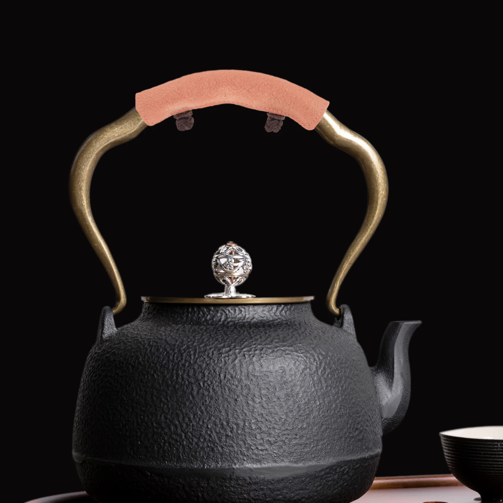 Tea Ceremony Accessories Anti-scalding Pot Handle Cover Kitchen Fabric Kettle Sleeve
Tea Ceremony Accessories Anti-scalding Pot Handle Cover Kitchen Fabric Kettle Sleeve