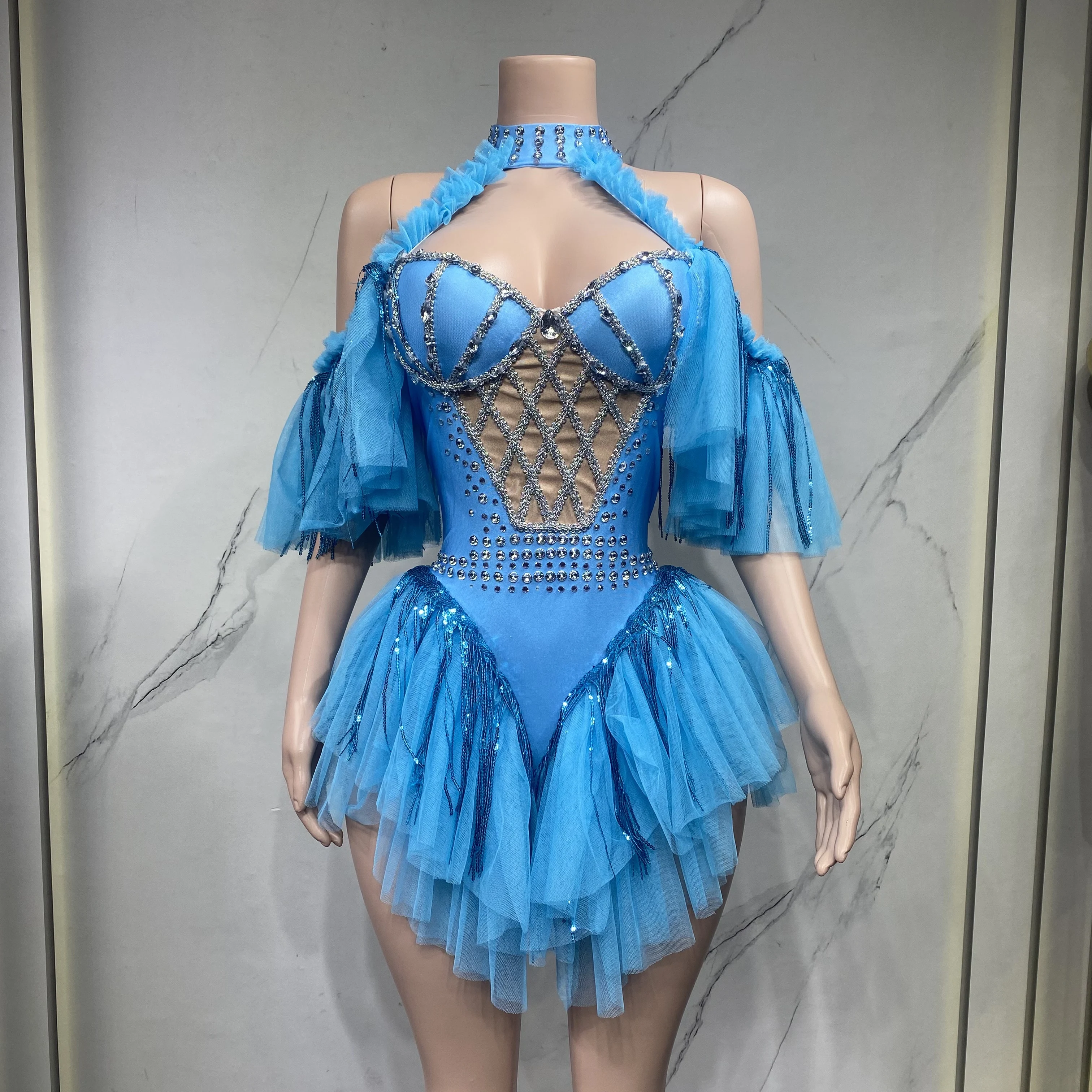 Розовые костюмы принцессы, ночные клубы, бары, платья для дня рождения, модели певцов, показы на подиуме, танцевальные платья
Розовые костюмы принцессы, ночные клубы, бары, платья для дня рождения, модели певцов, показы на подиуме, танцевальные платья