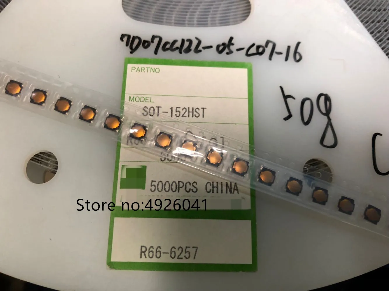 10 шт. SOT-152HST SOC-152HST MITSUMI тонкий тактильный переключатель 4,5X4,5X0,4
10 шт. SOT-152HST SOC-152HST MITSUMI тонкий тактильный переключатель 4,5X4,5X0,4