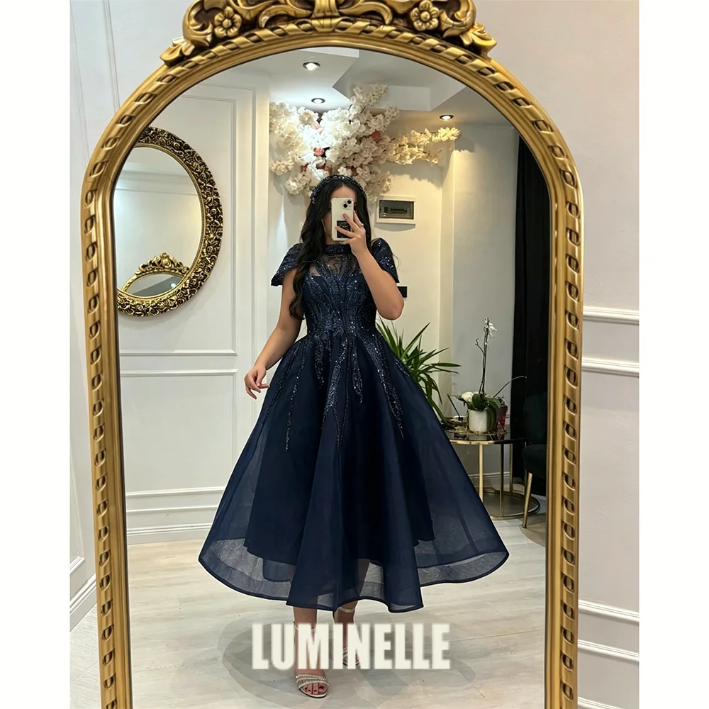 Customized Evening Party Dresses Wedding A-line Pleat Illusion Short Sleeve Sexy Ankle-Length Tiered Lace Prom Gown for Women
Customized Evening Party Dresses Wedding A-line Pleat Illusion Short Sleeve Sexy Ankle-Length Tiered Lace Prom Gown for Women