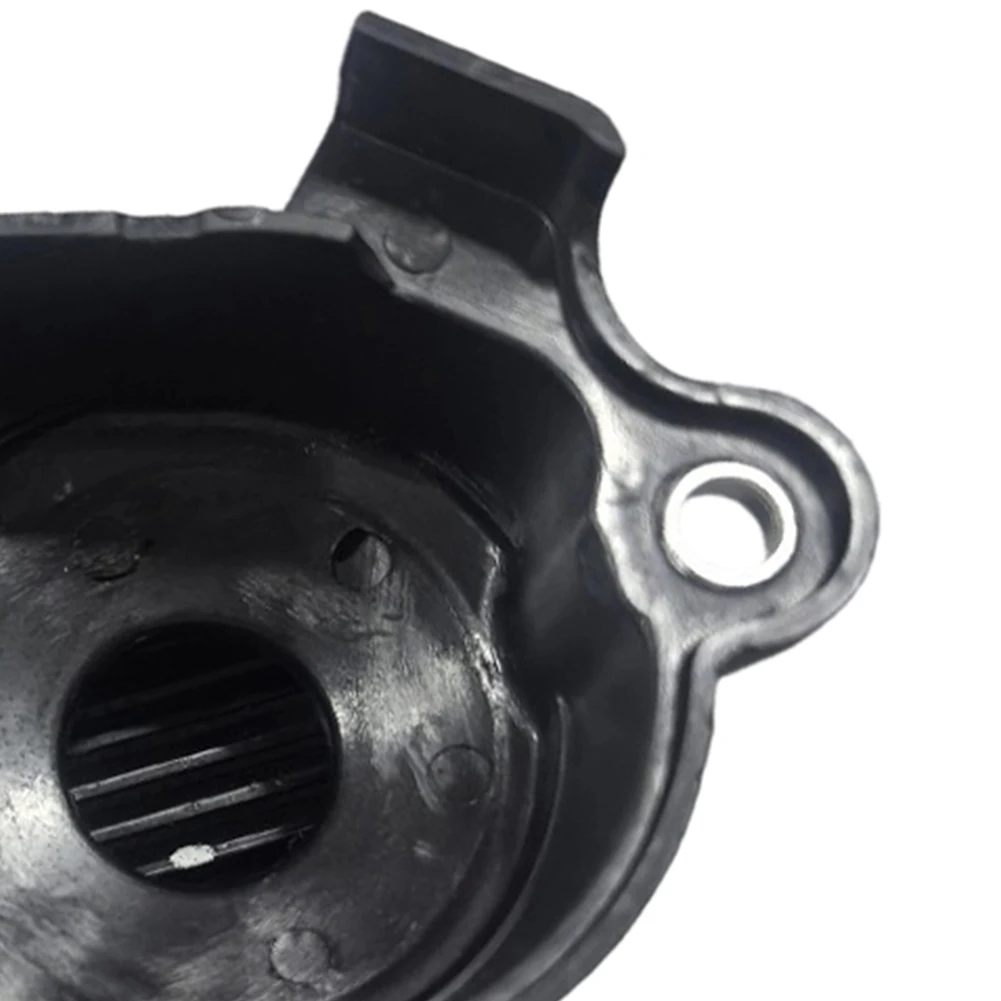 Drive Belt Cover Water Pump Belt Cover Engine Maintenance Material ABS Water Pump Belt Cover Protects Belt Area
Drive Belt Cover Water Pump Belt Cover Engine Maintenance Material ABS Water Pump Belt Cover Protects Belt Area