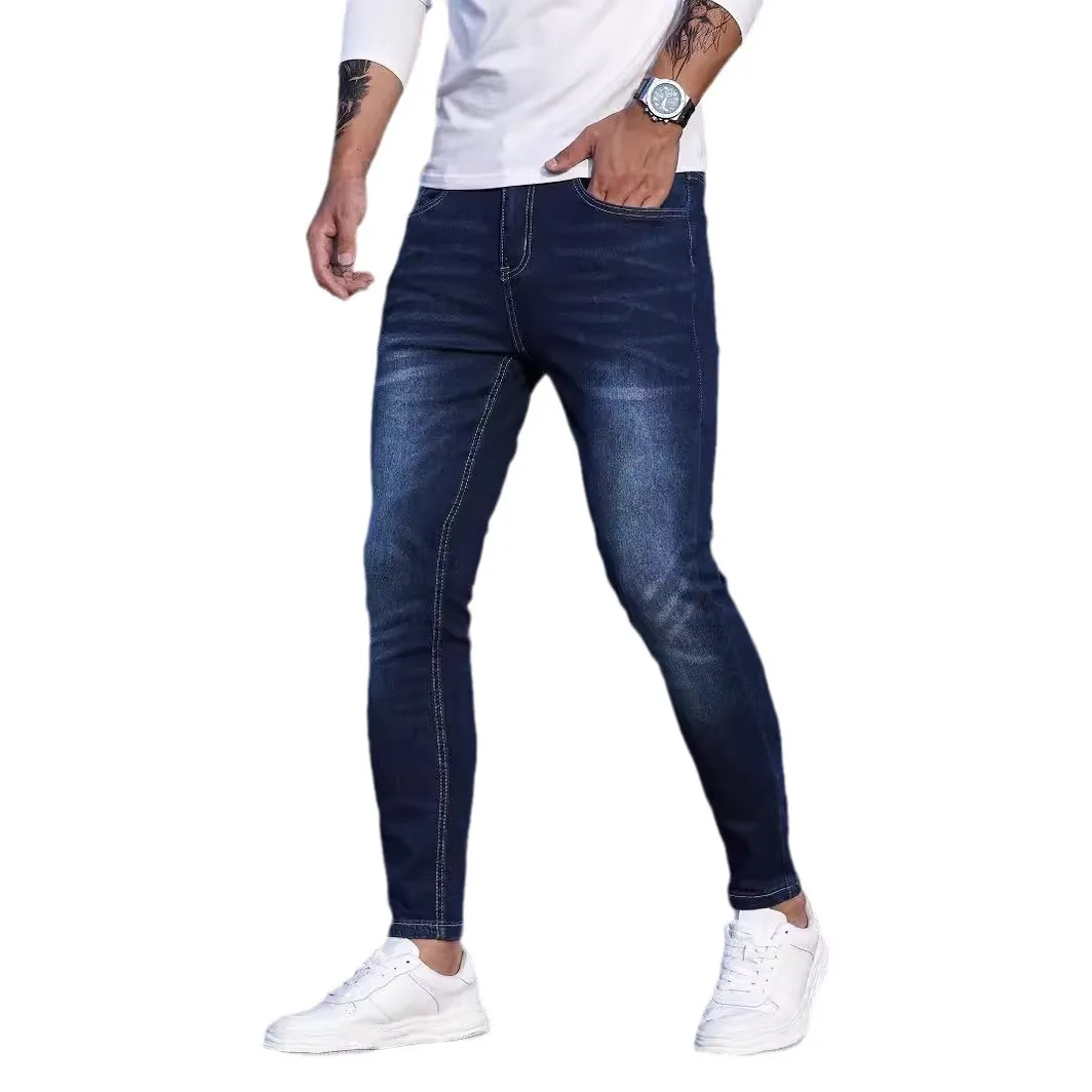 Мужские джинсы-карандаш, укороченные, из денима, однотонные, с карманами, средней посадкой, с эффектом потертости, на молнии, зауженные, повседневные, весна 2026
Мужские джинсы-карандаш, укороченные, из денима, однотонные, с карманами, средней посадкой, с эффектом потертости, на молнии, зауженные, повседневные, весна 2026