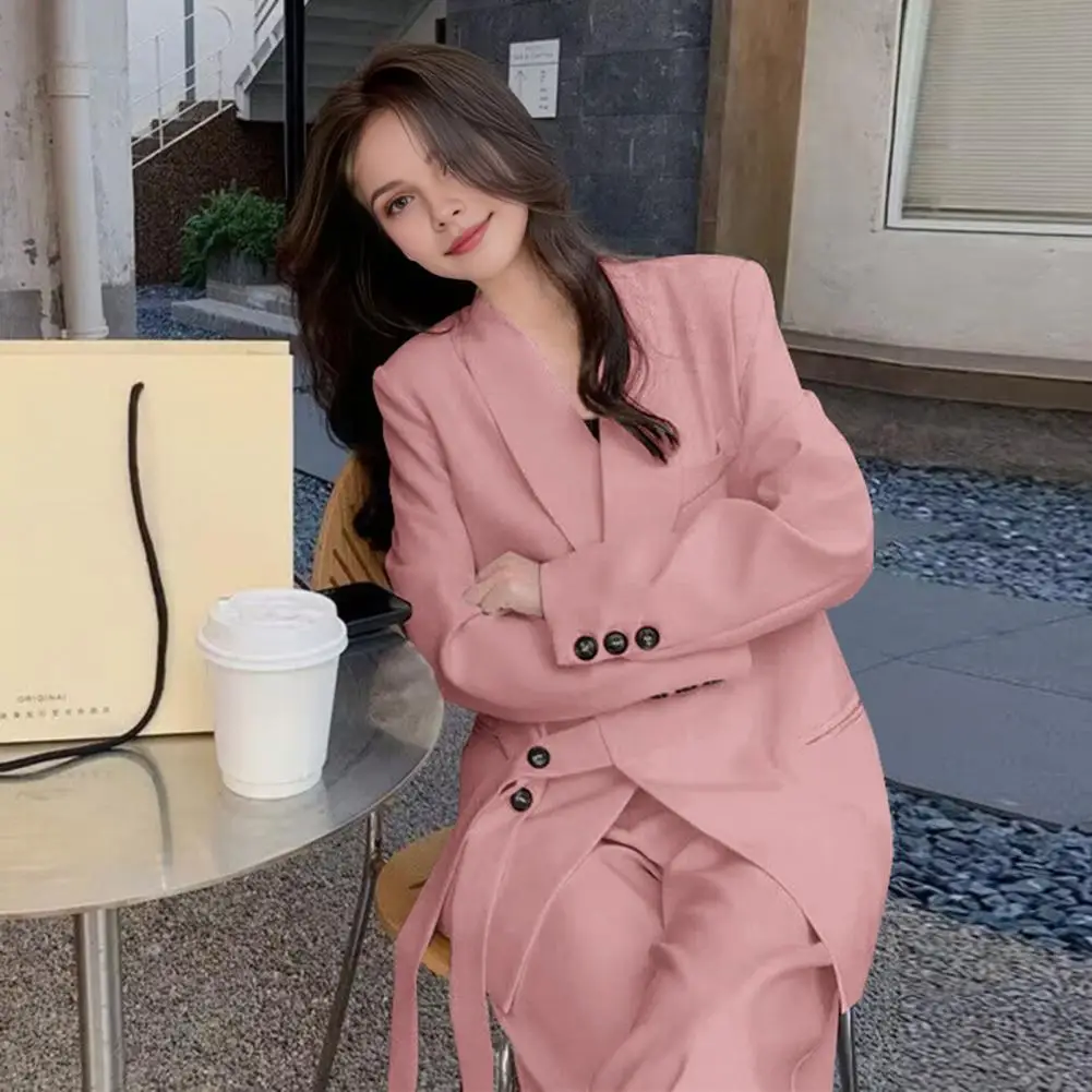 Женский весенне-осенний новый повседневный пиджак, одинаковый комплект, корейский элегантный свободный пиджак, широкие брюки, женская одежда из двух предметов
Женский весенне-осенний новый повседневный пиджак, одинаковый комплект, корейский элегантный свободный пиджак, широкие брюки, женская одежда из двух предметов
