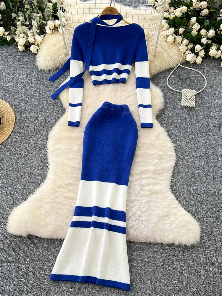 Korean Fashion Senior Stripe Knit Suit Ladies O Neck Long Sleeves Mini Tops+Elastic Waist Wrapped Hip Skirt Sweater 2 Pieces Set
Korean Fashion Senior Stripe Knit Suit Ladies O Neck Long Sleeves Mini Tops+Elastic Waist Wrapped Hip Skirt Sweater 2 Pieces Set
