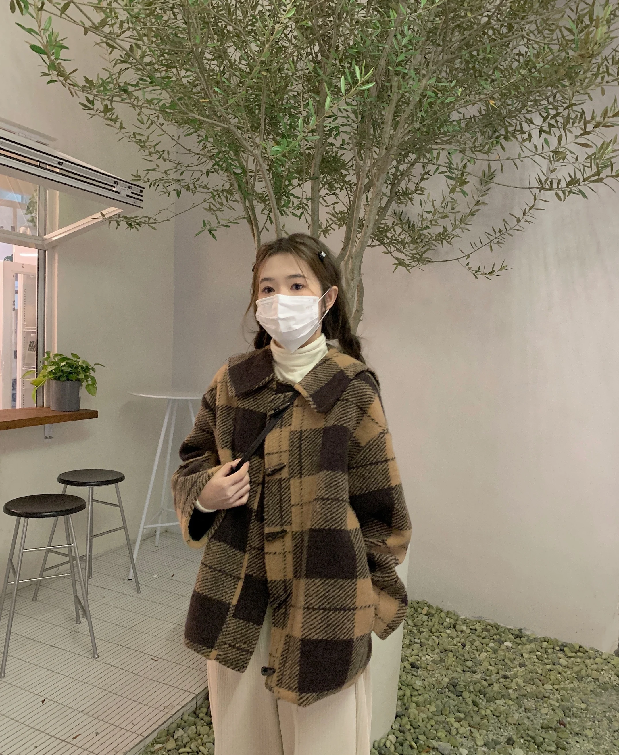 Yoursjin Women's Woolen Navy Collar Coat with Horn Buttons Long Sve Commute Sle Regular Length Single Button Fastening
Yoursjin Women's Woolen Navy Collar Coat with Horn Buttons Long Sve Commute Sle Regular Length Single Button Fastening