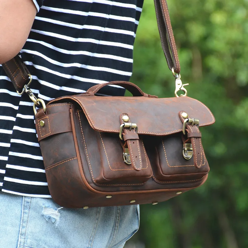 Handmade Genuine Mad Leather Men's Shoulder Bag Top Layer Cowhide Messenger Bag Casual Single Shoulder Camera Bag Trendy
Handmade Genuine Mad Leather Men's Shoulder Bag Top Layer Cowhide Messenger Bag Casual Single Shoulder Camera Bag Trendy