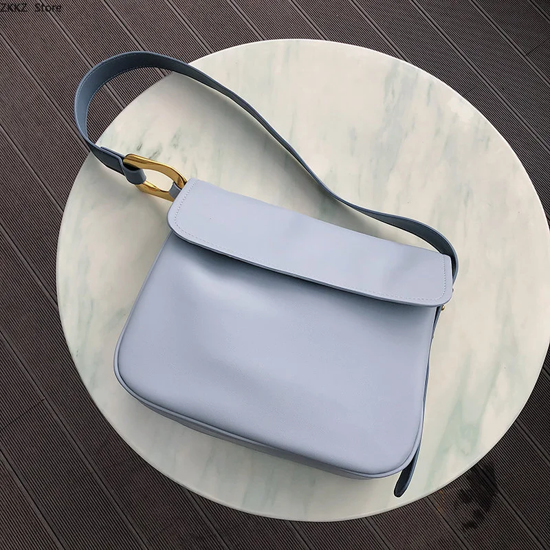 Simple Casual Large Capacity Women Shoulder Flap Bag Solid PU Leather Luxury Designer Handbags Wide Strap Ladies Messenger Bag
Simple Casual Large Capacity Women Shoulder Flap Bag Solid PU Leather Luxury Designer Handbags Wide Strap Ladies Messenger Bag