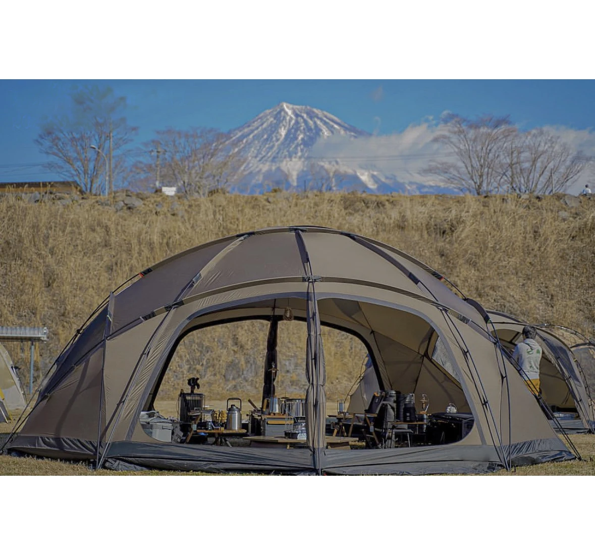 Half Ball Shape Dome Tent Black Fabric Outdoor Camping Starry Tent
Half Ball Shape Dome Tent Black Fabric Outdoor Camping Starry Tent