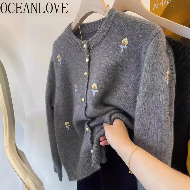 OCEANLOVE осенне-зимние кардиганы с цветочным принтом, корейская мода, элегантные милые женские свитера, однобортные простые женские свитера
OCEANLOVE осенне-зимние кардиганы с цветочным принтом, корейская мода, элегантные милые женские свитера, однобортные простые женские свитера
