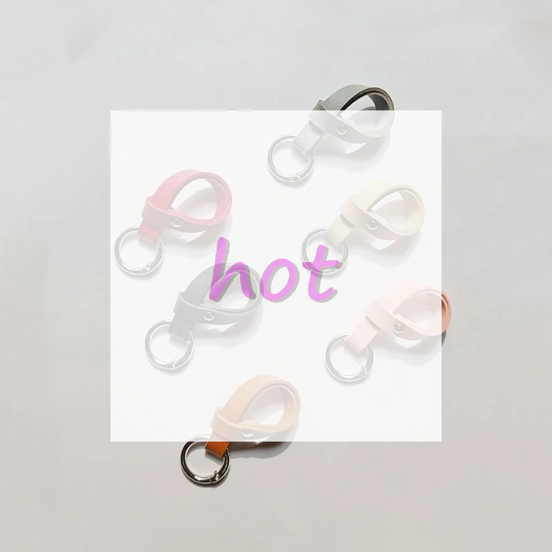 "Travel Carry Strap With Ring Hooks Adjustable Bag Holder Travel Clip For Carry-on Bags For Glasses Hats Car Keys Keychains
"Travel Carry Strap With Ring Hooks Adjustable Bag Holder Travel Clip For Carry-on Bags For Glasses Hats Car Keys Keychains