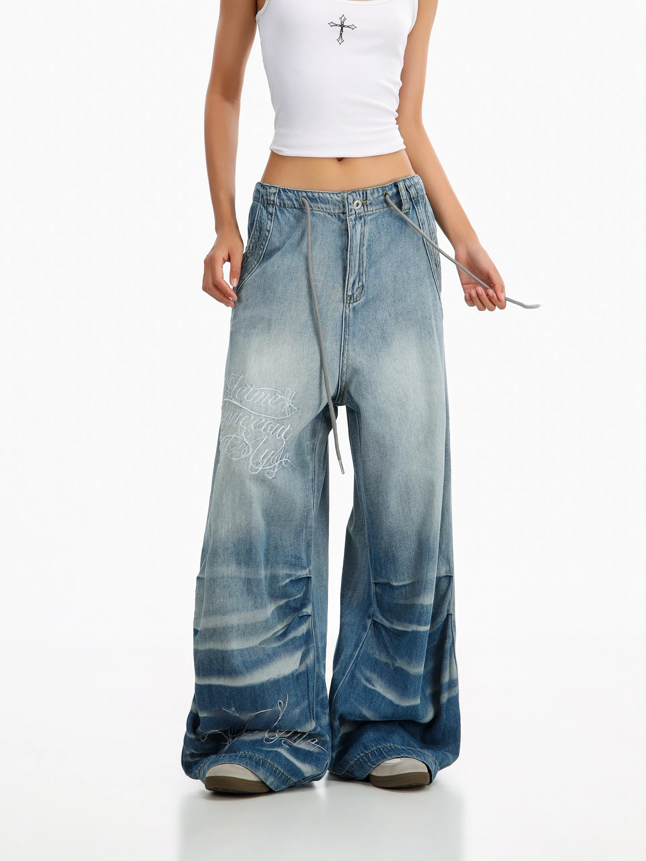 Retro American Wide Leg Jeans Women's Drawstring Waist Embroidered Floor-Length Casual Trousers CTBCAPTAINBEER Denim Blue
Retro American Wide Leg Jeans Women's Drawstring Waist Embroidered Floor-Length Casual Trousers CTBCAPTAINBEER Denim Blue