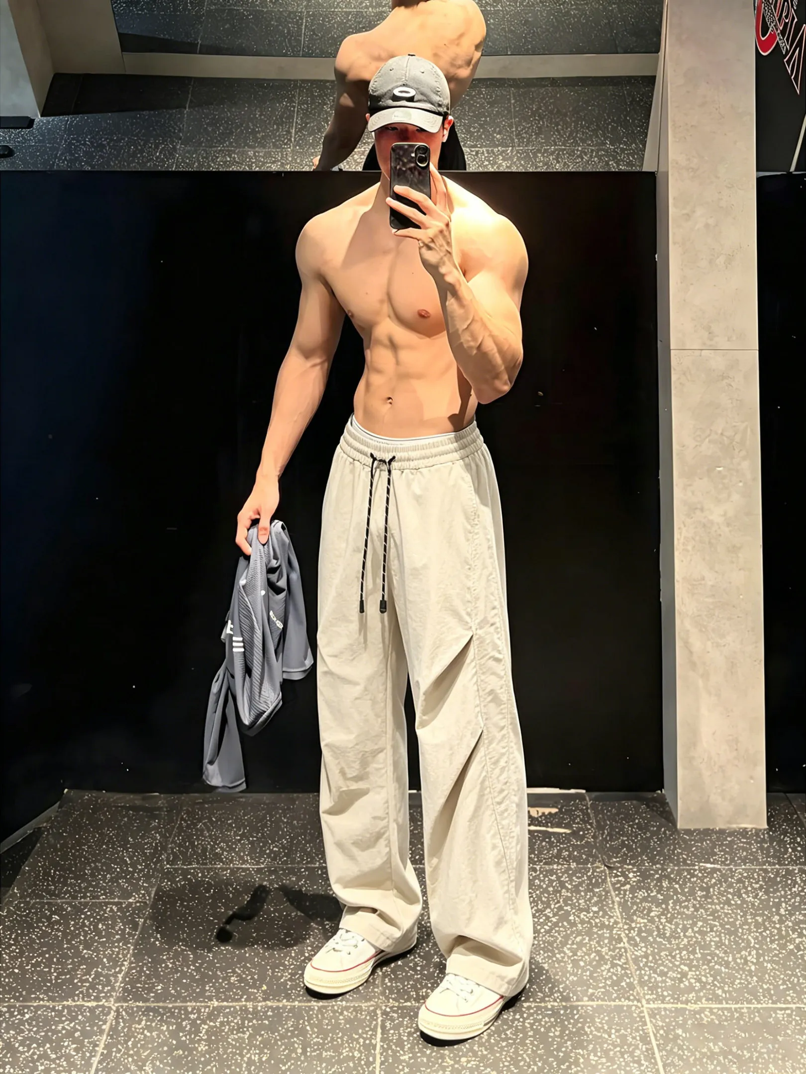 American Style Folded Paratrooper Workwear Pants Men Summer Thin Ice Silk Quick Dry Breathable Wide Leg Straight Casual Long ...
American Style Folded Paratrooper Workwear Pants Men Summer Thin Ice Silk Quick Dry Breathable Wide Leg Straight Casual Long ...