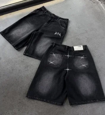 Denim shorts men's fashionable casual street low waist American summer retro simple comfortable casual versatile sports pants
Denim shorts men's fashionable casual street low waist American summer retro simple comfortable casual versatile sports pants