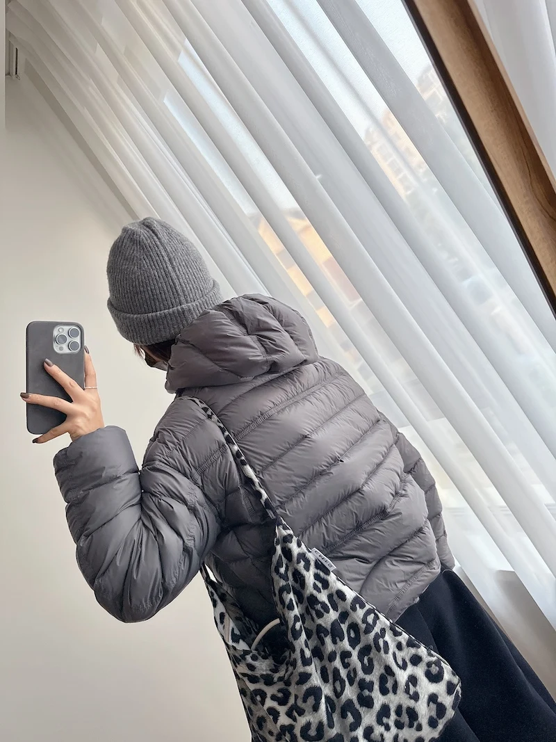 Winter New Pure Color 90 White Du down Double Zipper Lightweight Hatted Women's Jaet Casual Sle Non-Removable Hood
Winter New Pure Color 90 White Du down Double Zipper Lightweight Hatted Women's Jaet Casual Sle Non-Removable Hood