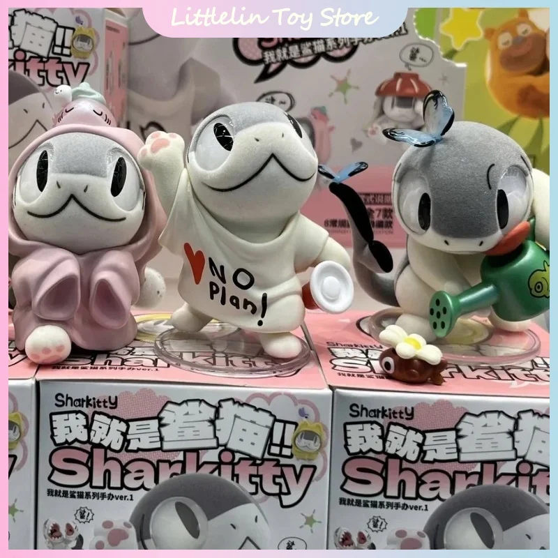 Подлинная серия Sharkitty Ver.1, флокированная глухая коробка, периферийные милые фигурки животных, загадочная коробка, украшение для рабочего стола, подарок на день рождения
Подлинная серия Sharkitty Ver.1, флокированная глухая коробка, периферийные милые фигурки животных, загадочная коробка, украшение для рабочего стола, подарок на день рождения