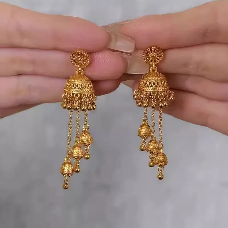 18K gold AU750 vintage Bohemian earrings - ancient ethnic style, luxurious gold tassel women's earrings engagement party gift
18K gold AU750 vintage Bohemian earrings - ancient ethnic style, luxurious gold tassel women's earrings engagement party gift