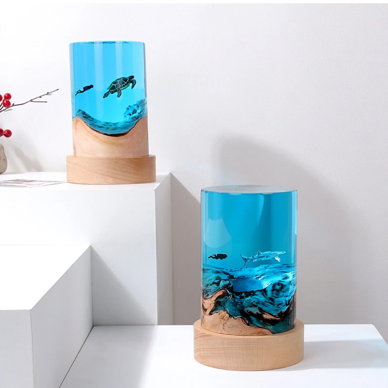 Hot Large Epoxy Resin Lamp Scuba Diver LED Night Light Tortoise Whales Deep Sea Shimmer Ornaments Creative Craft Home Decoration
Hot Large Epoxy Resin Lamp Scuba Diver LED Night Light Tortoise Whales Deep Sea Shimmer Ornaments Creative Craft Home Decoration