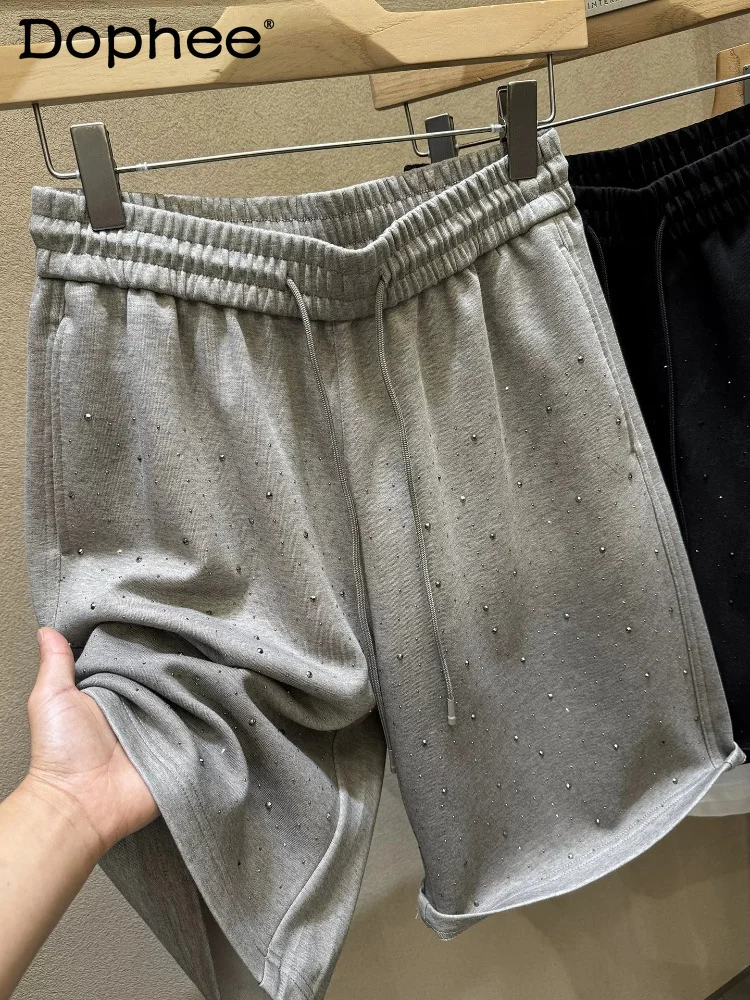 Men's 2026 Summer Chic Short Sweatpants Fashion Starry Sky Hot Diamond Trend Beaded Shorts Male Handsome Cool Solid Color Shorts
Men's 2026 Summer Chic Short Sweatpants Fashion Starry Sky Hot Diamond Trend Beaded Shorts Male Handsome Cool Solid Color Shorts