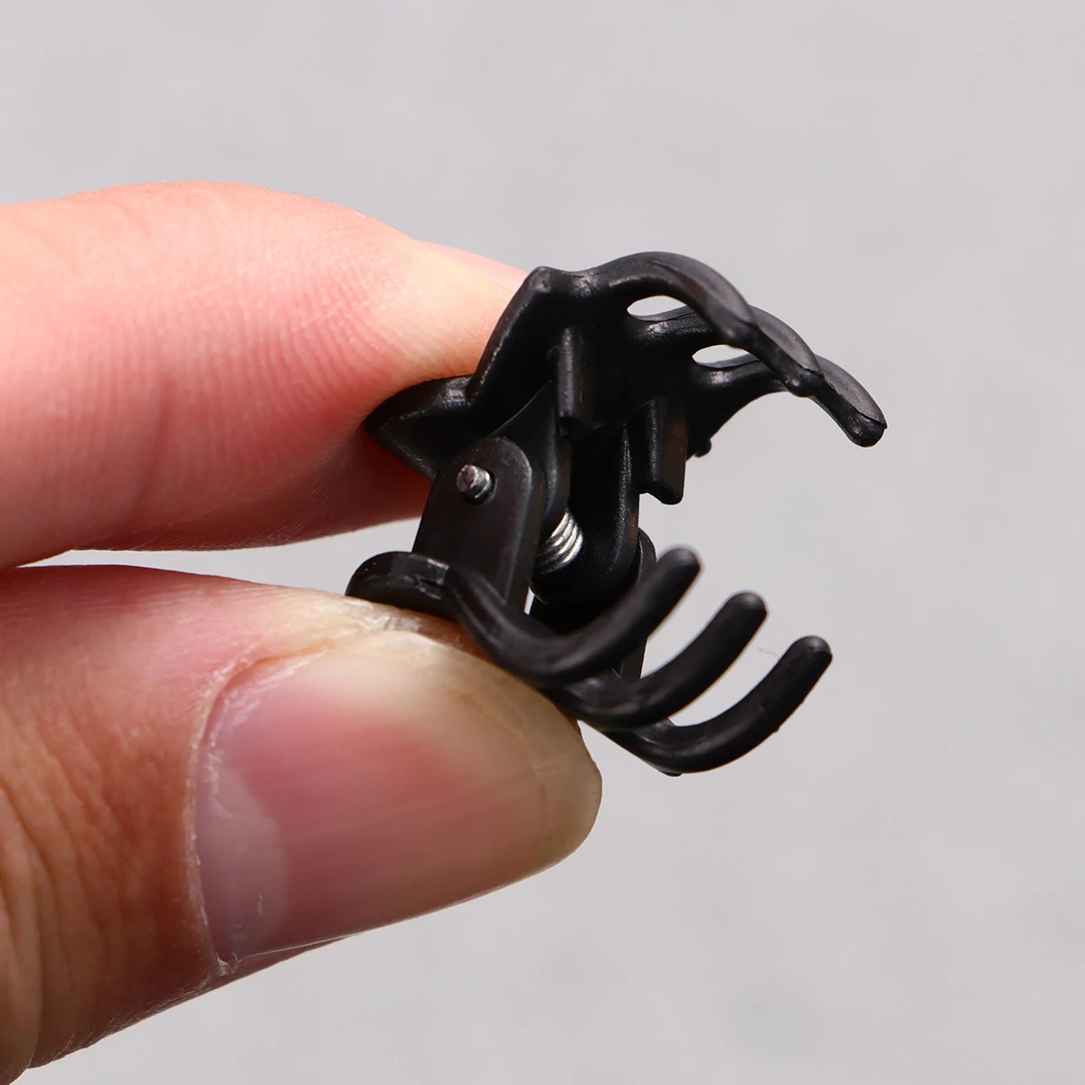 60pcs Mini Hair Claw Small Hairpins Kids Girls Women Durable Plastic Hair Clamps Daily Use Gift Decoration Coffee Color
60pcs Mini Hair Claw Small Hairpins Kids Girls Women Durable Plastic Hair Clamps Daily Use Gift Decoration Coffee Color