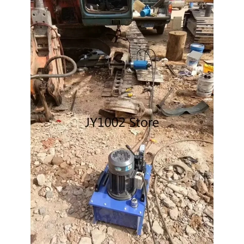 Hydraulic Tracking Pin Disassembly Machine Track Link Pin Press Machine for Maintenance Repair Workshops
Hydraulic Tracking Pin Disassembly Machine Track Link Pin Press Machine for Maintenance Repair Workshops