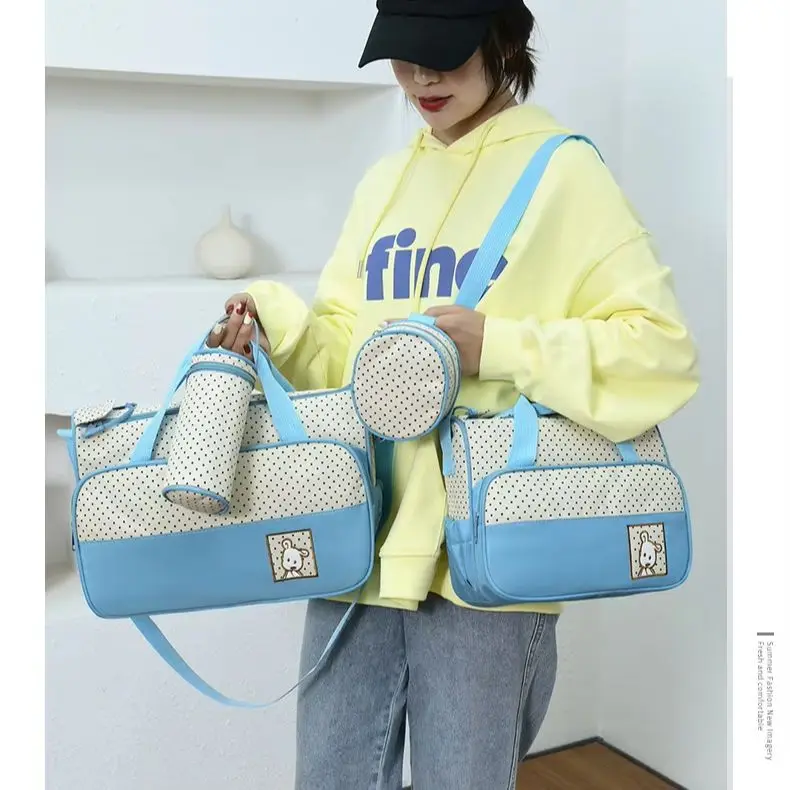 Short Trip Bag Women's Large Capacity Handheld Lightweight Luggage Bag Outdoor Soft Storage Bag Gym Bag 5PCS
Short Trip Bag Women's Large Capacity Handheld Lightweight Luggage Bag Outdoor Soft Storage Bag Gym Bag 5PCS