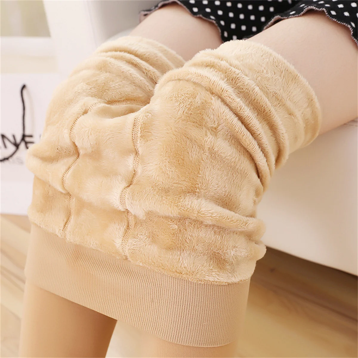 2 шт., женские теплые зимние леггинсы, колготки с высокой талией, однотонные бархатные утолщенные бархатные леггинсы, эластичные чулки из черной кожи
2 шт., женские теплые зимние леггинсы, колготки с высокой талией, однотонные бархатные утолщенные бархатные леггинсы, эластичные чулки из черной кожи