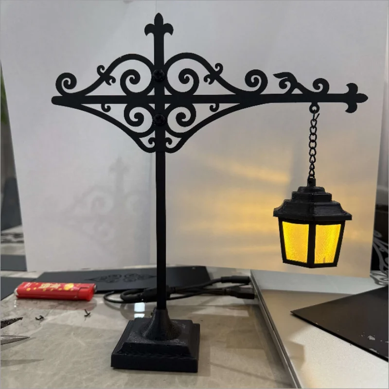 Hanging Street Lamp Wall Decor Black Metal Scroll Mount LED Night Light Gothic Vintage Wall Lantern Ornament Book Light
Hanging Street Lamp Wall Decor Black Metal Scroll Mount LED Night Light Gothic Vintage Wall Lantern Ornament Book Light