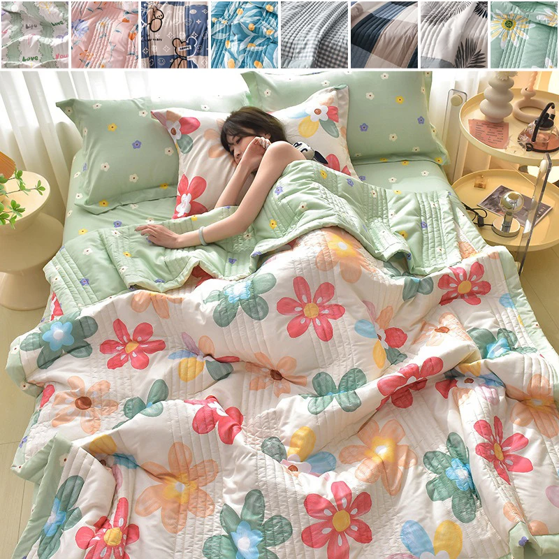 Summer Cool Print Quilted Comforter Lightweight Skin Friendly Bed Blanket Machine Washable Flower Printed for Adults Queen King
Summer Cool Print Quilted Comforter Lightweight Skin Friendly Bed Blanket Machine Washable Flower Printed for Adults Queen King