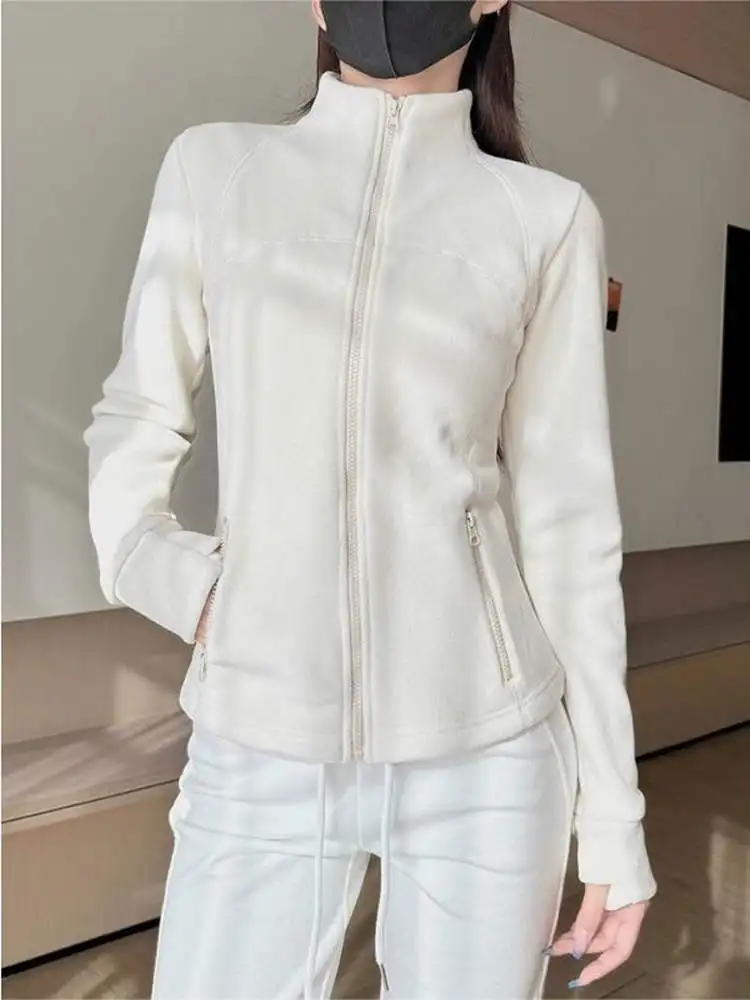 plus Size Women's Fleece Lined Thickened Short Zipper Sweatshirt Stand Collar Open Cardigan Autumn Winter Slimming Outerwear
plus Size Women's Fleece Lined Thickened Short Zipper Sweatshirt Stand Collar Open Cardigan Autumn Winter Slimming Outerwear
