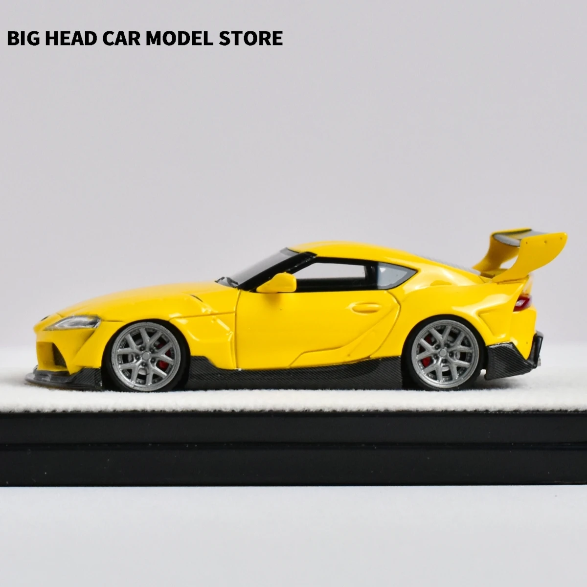 Модель YM 1:64 подарки для подростков SUPRA литая под давлением модель автомобиля из смолы
Модель YM 1:64 подарки для подростков SUPRA литая под давлением модель автомобиля из смолы