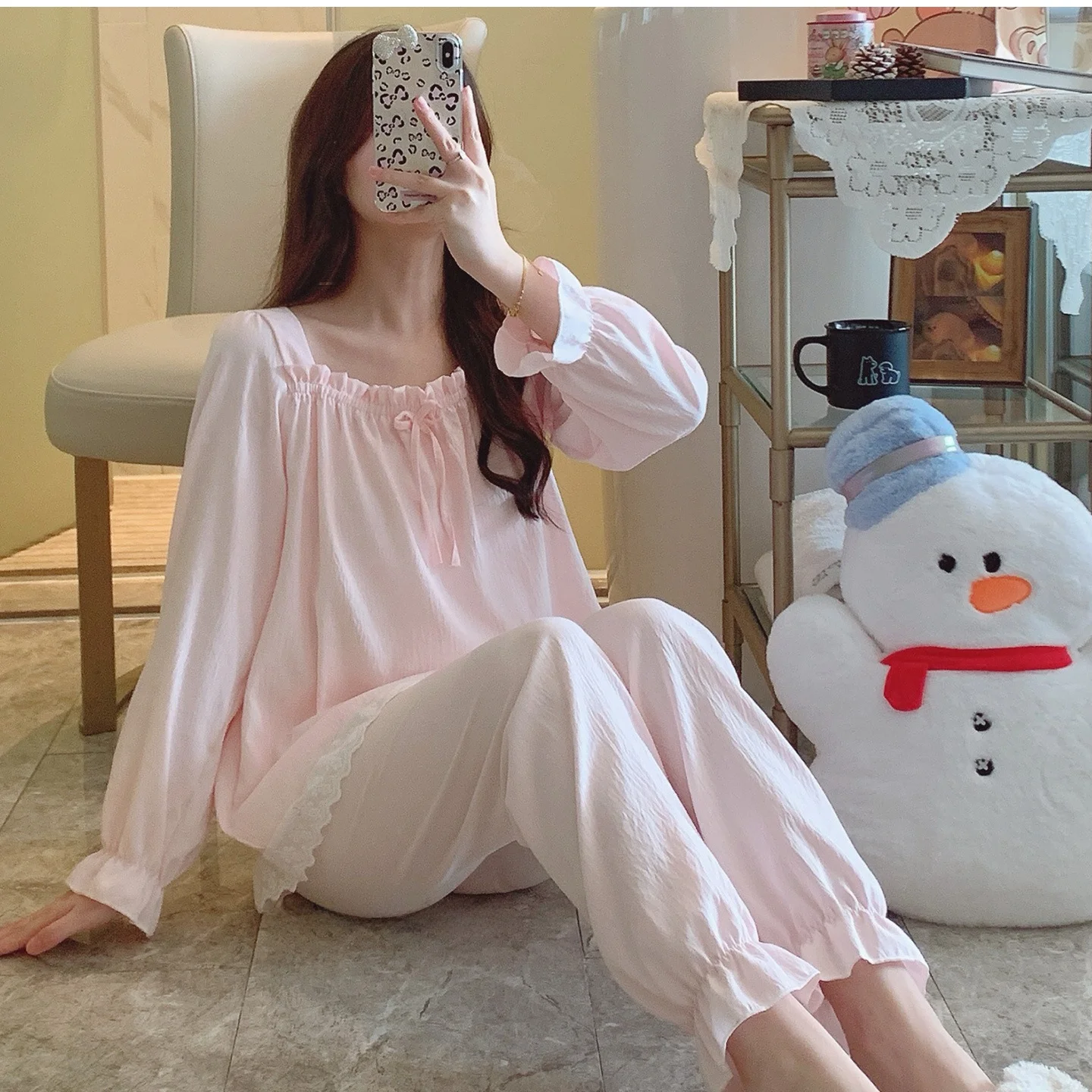 Sweet Cute Square Collar New Sleepwear Women Spring Autumn Thin Long Sleeve Princess Style Outdoor Home Clothes Two Piece Set
Sweet Cute Square Collar New Sleepwear Women Spring Autumn Thin Long Sleeve Princess Style Outdoor Home Clothes Two Piece Set