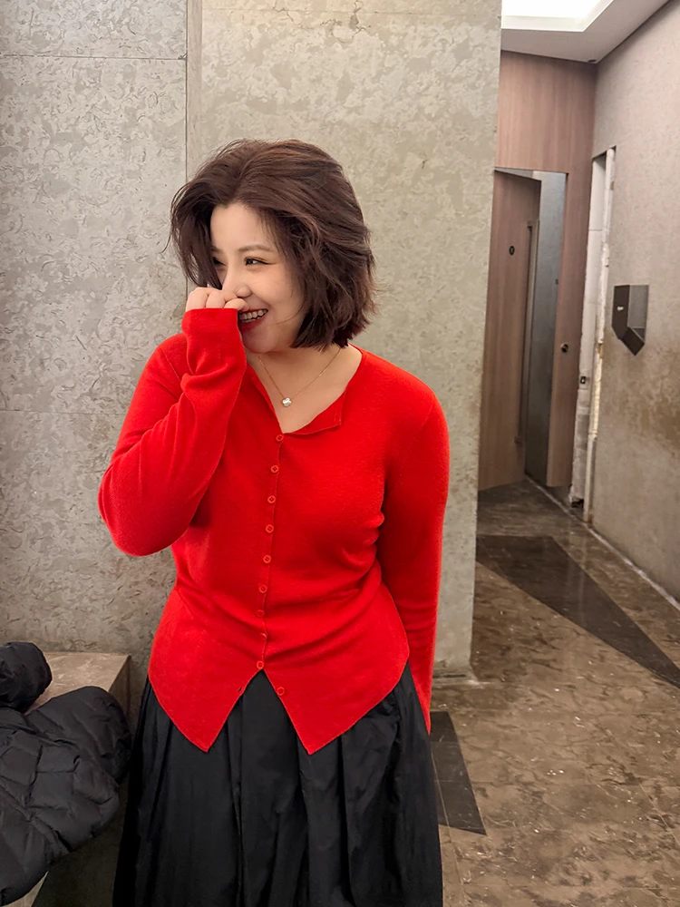 Red Knitted Woolen Sweater Women's plus Size Overhead Waist-Cinching Knitwear Soft Polyester Blend Long Sve Winter Wear
Red Knitted Woolen Sweater Women's plus Size Overhead Waist-Cinching Knitwear Soft Polyester Blend Long Sve Winter Wear