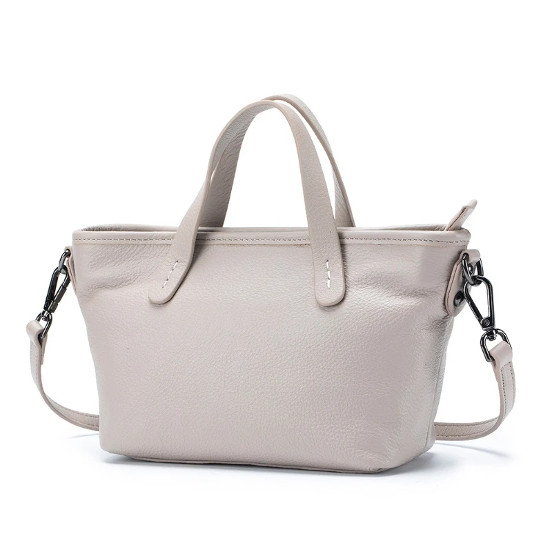 Original Brand Women Genuine Leather Fashionable Shoulder Crossbody Bags for Women Ladies Luxury Designer Commuter Tote Handbag
Original Brand Women Genuine Leather Fashionable Shoulder Crossbody Bags for Women Ladies Luxury Designer Commuter Tote Handbag