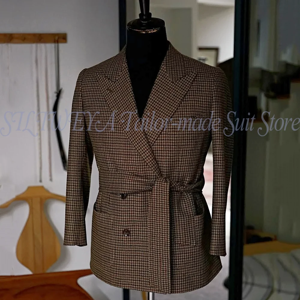 Мужской деловой клетчатый костюм, комплект из 2 предметов, куртка, брюки, роскошный дизайн, одежда с острым лацканом, мужской пиджак, комплект Trajes Para Hombre
Мужской деловой клетчатый костюм, комплект из 2 предметов, куртка, брюки, роскошный дизайн, одежда с острым лацканом, мужской пиджак, комплект Trajes Para Hombre