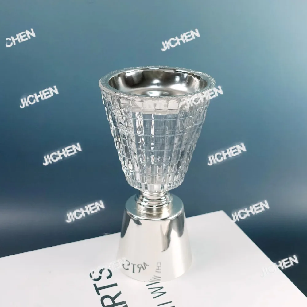 TTJQ JC Изысканная простая стеклянная карбоновая курильница в Дубае, подходит для украшения вечеринки, фестиваля, арабские серебряные металлические благовония
TTJQ JC Изысканная простая стеклянная карбоновая курильница в Дубае, подходит для украшения вечеринки, фестиваля, арабские серебряные металлические благовония