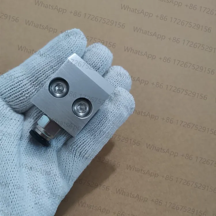 Промышленный воздушный нож 25 мм, 30 мм, полосовой воздушный нож, вентилятор высокого давления, сушка воды, сопло для удаления пыли
Промышленный воздушный нож 25 мм, 30 мм, полосовой воздушный нож, вентилятор высокого давления, сушка воды, сопло для удаления пыли