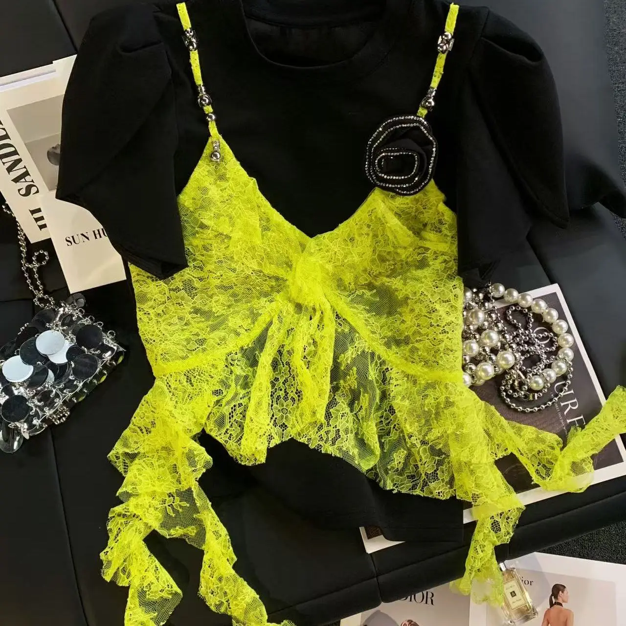 2025 New Summer Fashion Top, Fake Two Piece Tshirt, Green Lace Tassel Patchwork Short Sleeve Slim Versatile T-shirts for Women
2025 New Summer Fashion Top, Fake Two Piece Tshirt, Green Lace Tassel Patchwork Short Sleeve Slim Versatile T-shirts for Women
