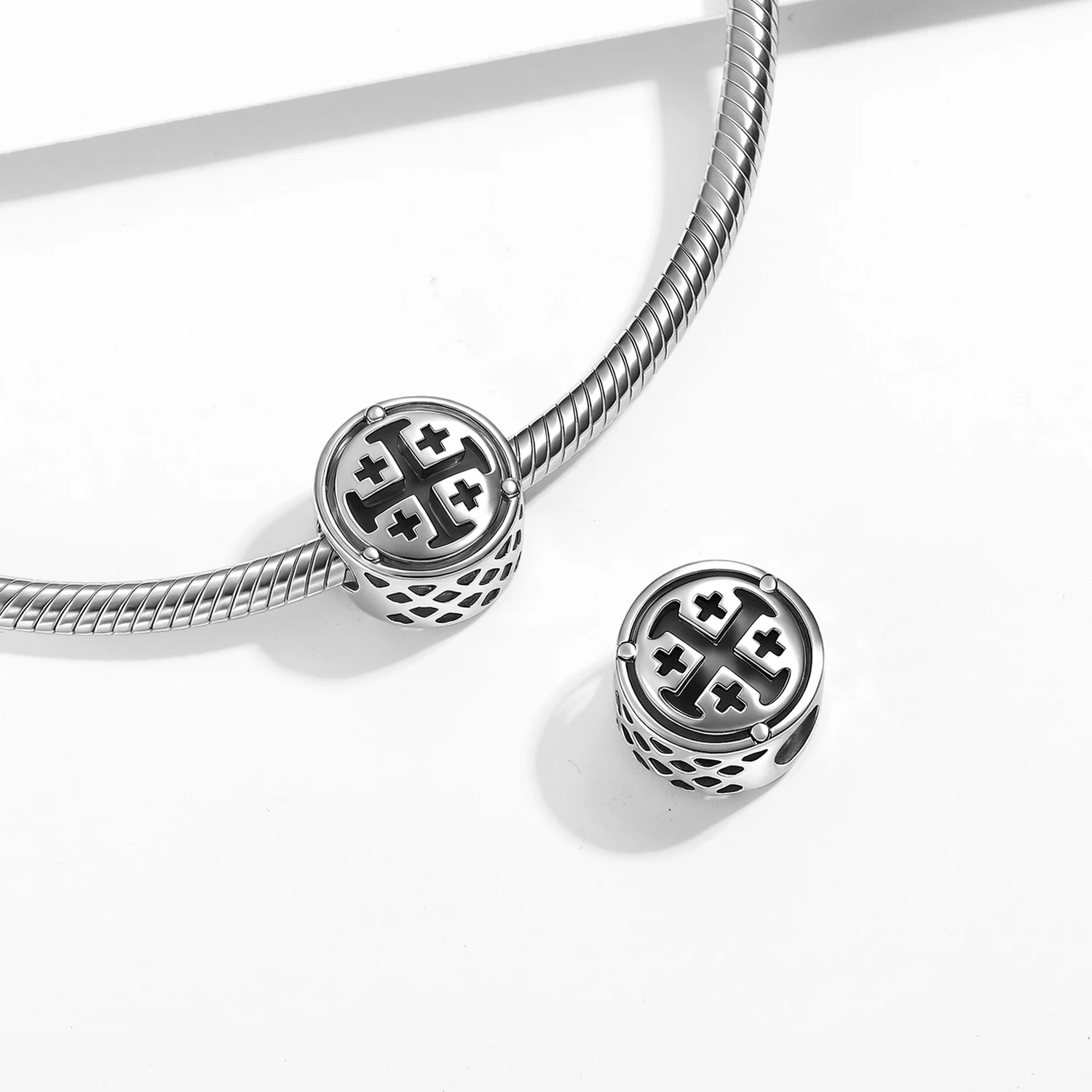 kataoka Jerusalem Cross Knot 925 Sterling Silver Religious Symbols Charm Bead Jewelry Gift Fit Original Bracelet Diy Jewelry
kataoka Jerusalem Cross Knot 925 Sterling Silver Religious Symbols Charm Bead Jewelry Gift Fit Original Bracelet Diy Jewelry