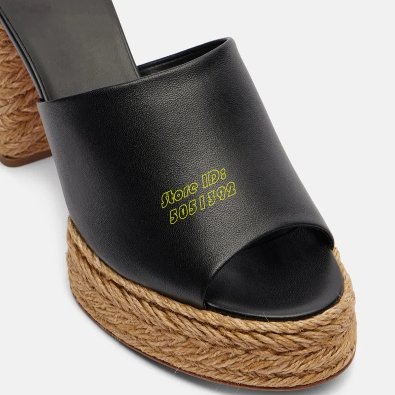 Тапочки на платформе и блочном каблуке, модные слипоны с круглым носком, лето 2023, весна, женские модельные туфли для подиума, коричневые, черные кожаные туфли
Тапочки на платформе и блочном каблуке, модные слипоны с круглым носком, лето 2023, весна, женские модельные туфли для подиума, коричневые, черные кожаные туфли