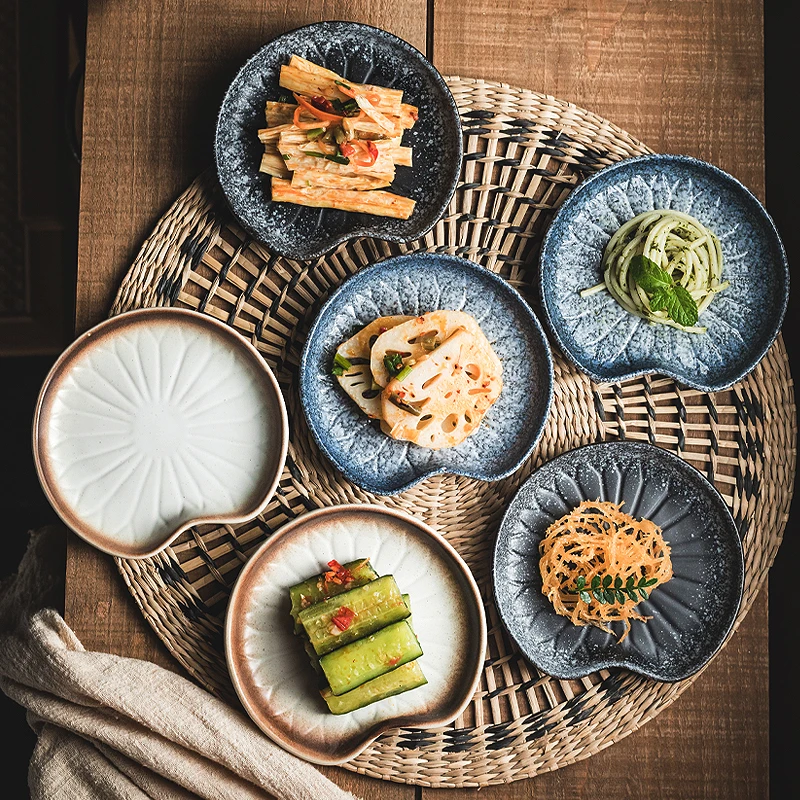 Elegant 5-Inch Vintage Ceramic Plate, Japanese-Inspired Small Dish, Perfect Side Dish Plate for Home or Restaurant Use
Elegant 5-Inch Vintage Ceramic Plate, Japanese-Inspired Small Dish, Perfect Side Dish Plate for Home or Restaurant Use