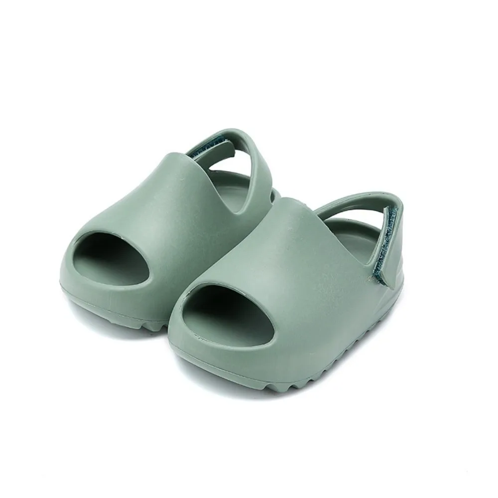 Breathable Soft Outdoor Sandal EVA Thick Soled Ultralight Children's Slippers Comfortable Non-slip Slippers Summer Wear
Breathable Soft Outdoor Sandal EVA Thick Soled Ultralight Children's Slippers Comfortable Non-slip Slippers Summer Wear