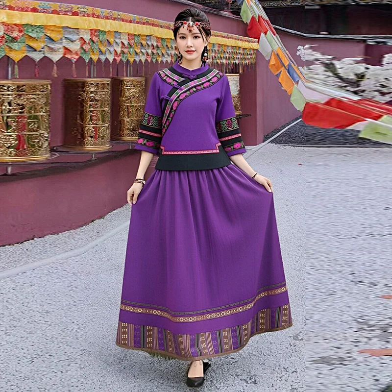 Spring Summer New Women's Ethnic Minority Style Guangxi San Yue San Performance Travel Photography Bu Ethnicity Clothing Set
Spring Summer New Women's Ethnic Minority Style Guangxi San Yue San Performance Travel Photography Bu Ethnicity Clothing Set