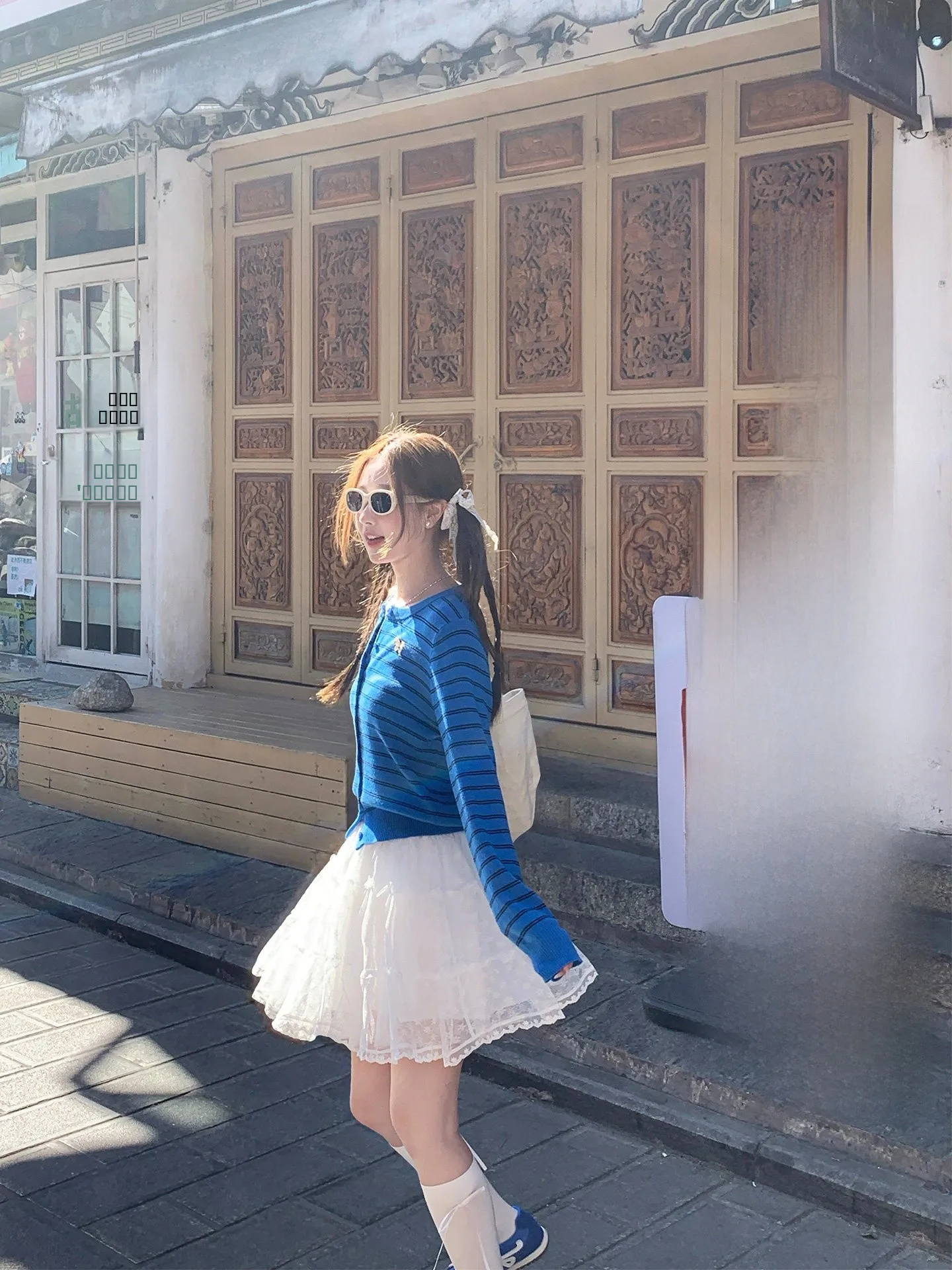 Белая кружевная юбка А-силуэта из тонкого полиэстера, новая весенняя женская короткая юбка, милая юбка для фигуры типа «банан» от Su San San
Белая кружевная юбка А-силуэта из тонкого полиэстера, новая весенняя женская короткая юбка, милая юбка для фигуры типа «банан» от Su San San