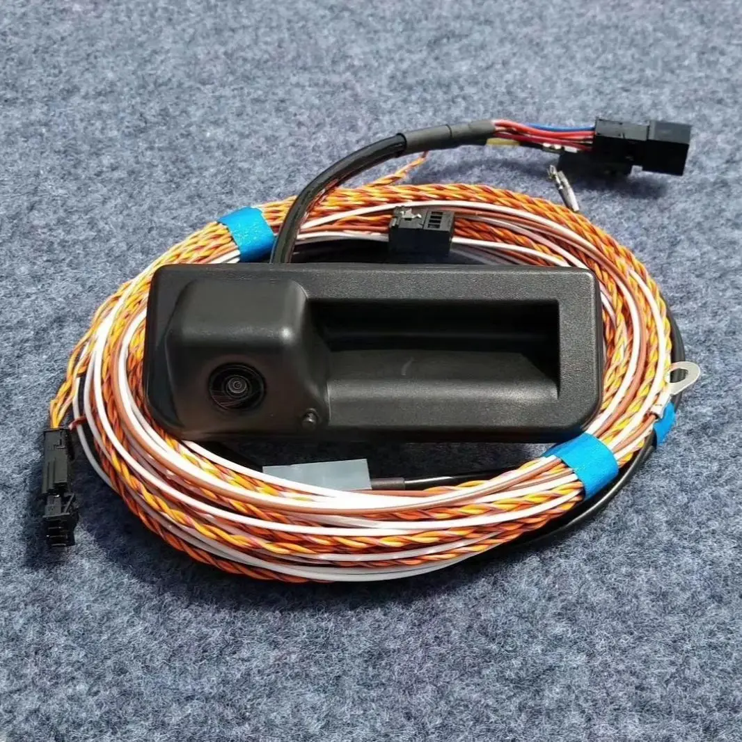 8W8 827 566 E Rear view camera with high wire harness For Audi Q5 FY A6 C8 Q7 Q8 Touareg 8W8827566
8W8 827 566 E Rear view camera with high wire harness For Audi Q5 FY A6 C8 Q7 Q8 Touareg 8W8827566