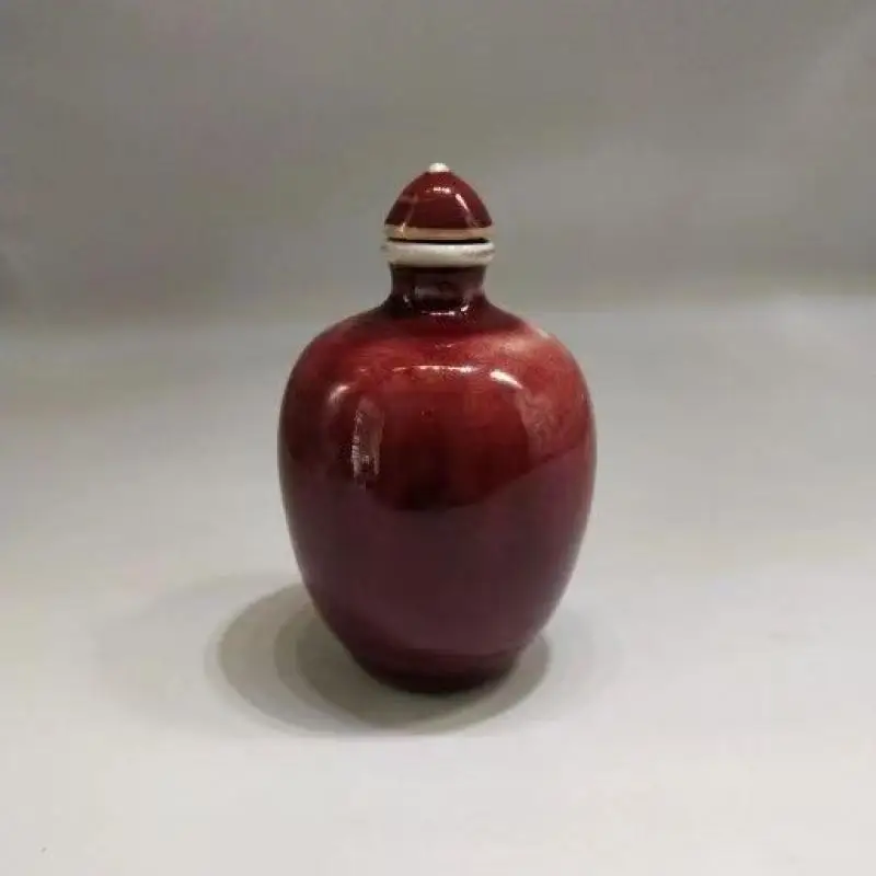 Kiln bianlang red glazed porcelain snuff bottle cultural toy gift
Kiln bianlang red glazed porcelain snuff bottle cultural toy gift
