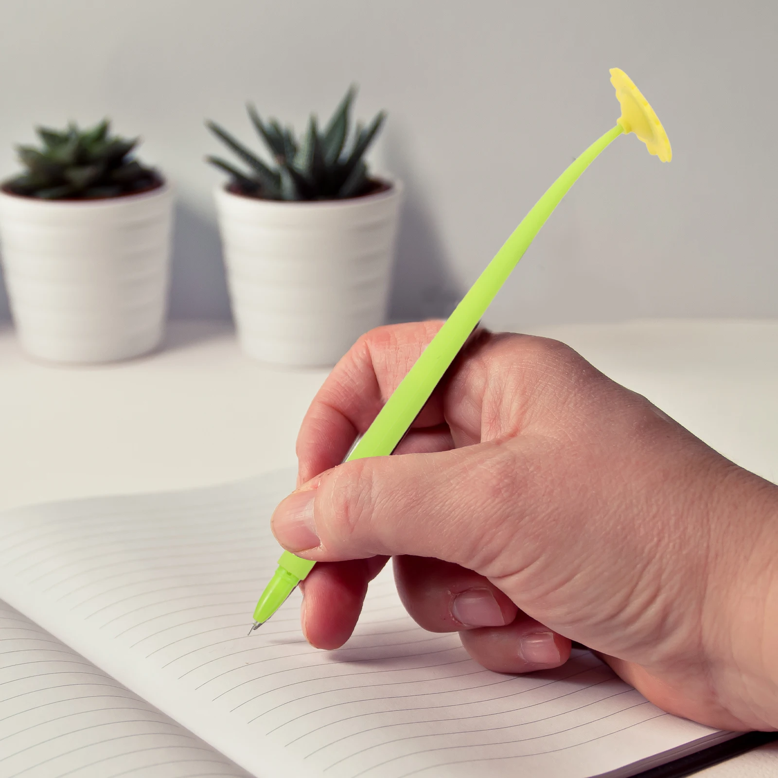 5pcs Sunflower Shaped Gel Pens Cute Writing Pen School Supplies Students Stationery Office Use Kids Gifts
5pcs Sunflower Shaped Gel Pens Cute Writing Pen School Supplies Students Stationery Office Use Kids Gifts