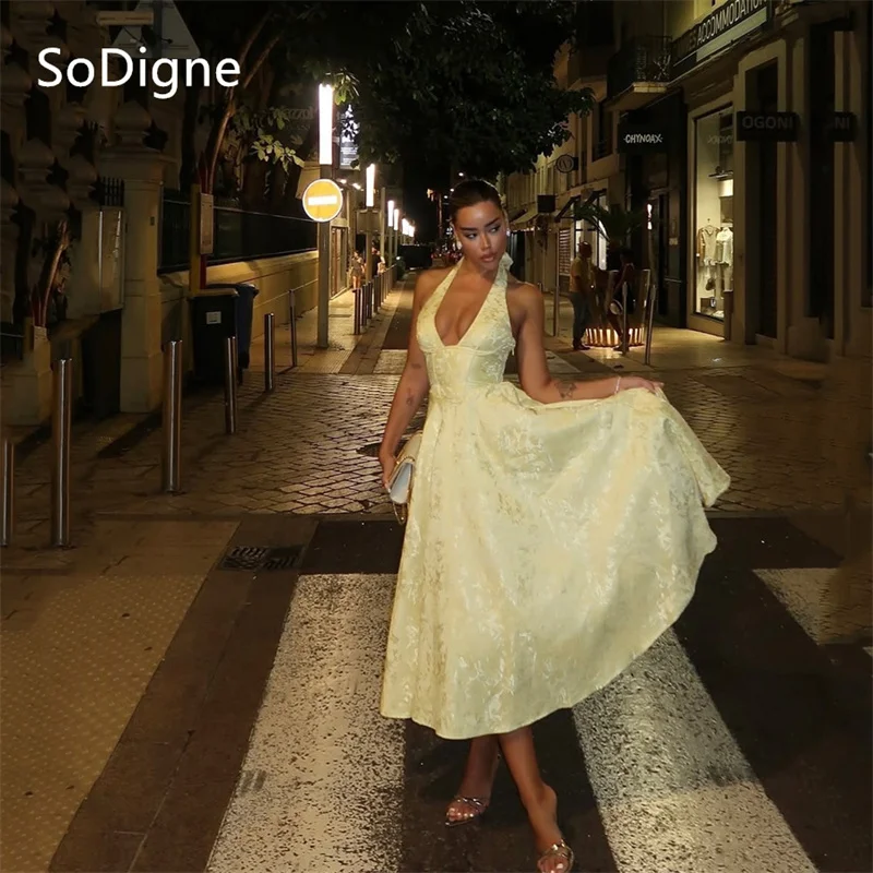 SoDigne Printing Flower Prom Dresses Halter Deep V-Neck Sleevelees A-Line Prom Gown Mid-Calf Party Dresses 2025 Customized
SoDigne Printing Flower Prom Dresses Halter Deep V-Neck Sleevelees A-Line Prom Gown Mid-Calf Party Dresses 2025 Customized